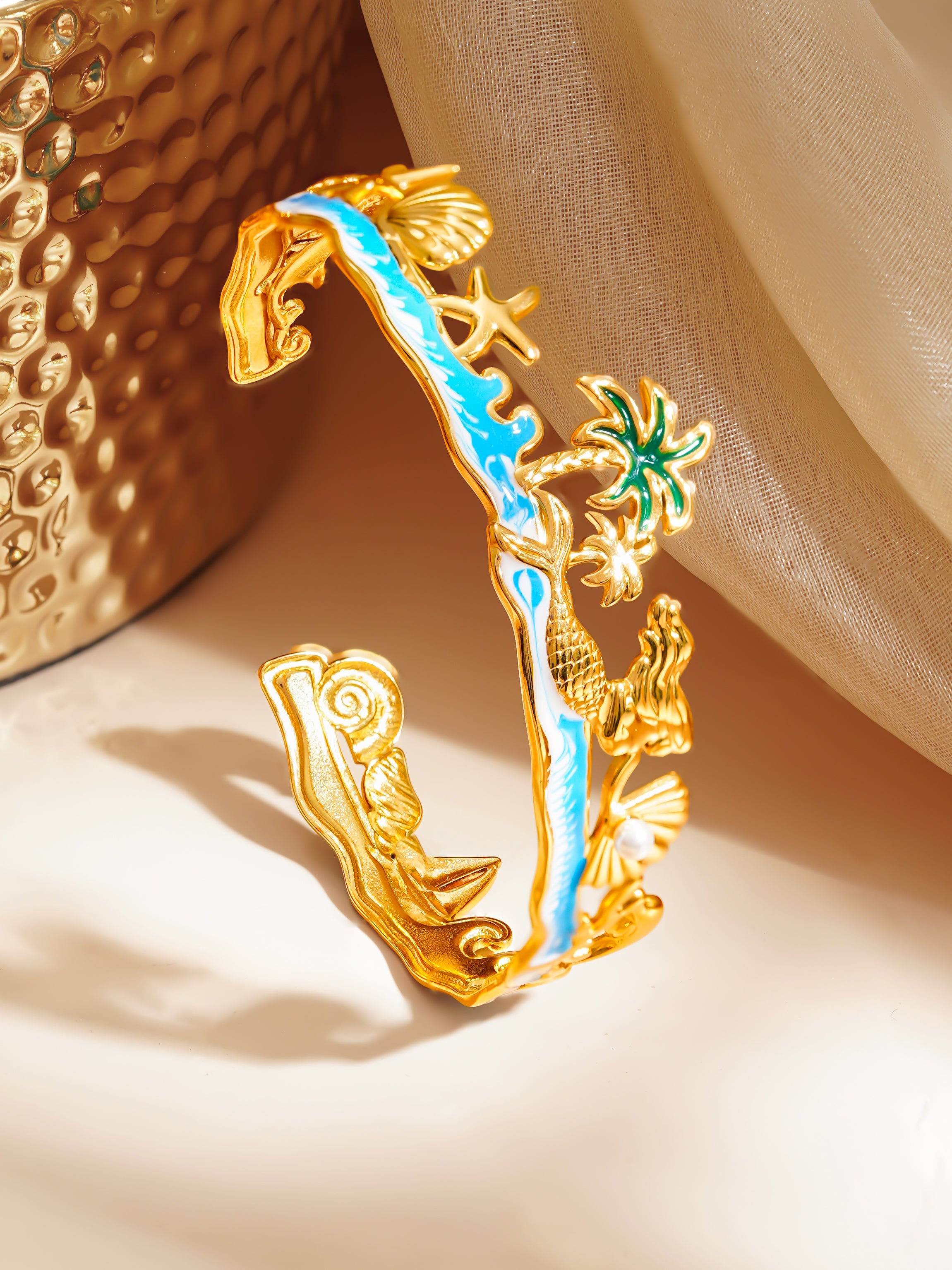 18K Gold Plated Beach Motif 18K Gold Plated Cuff Bracelet