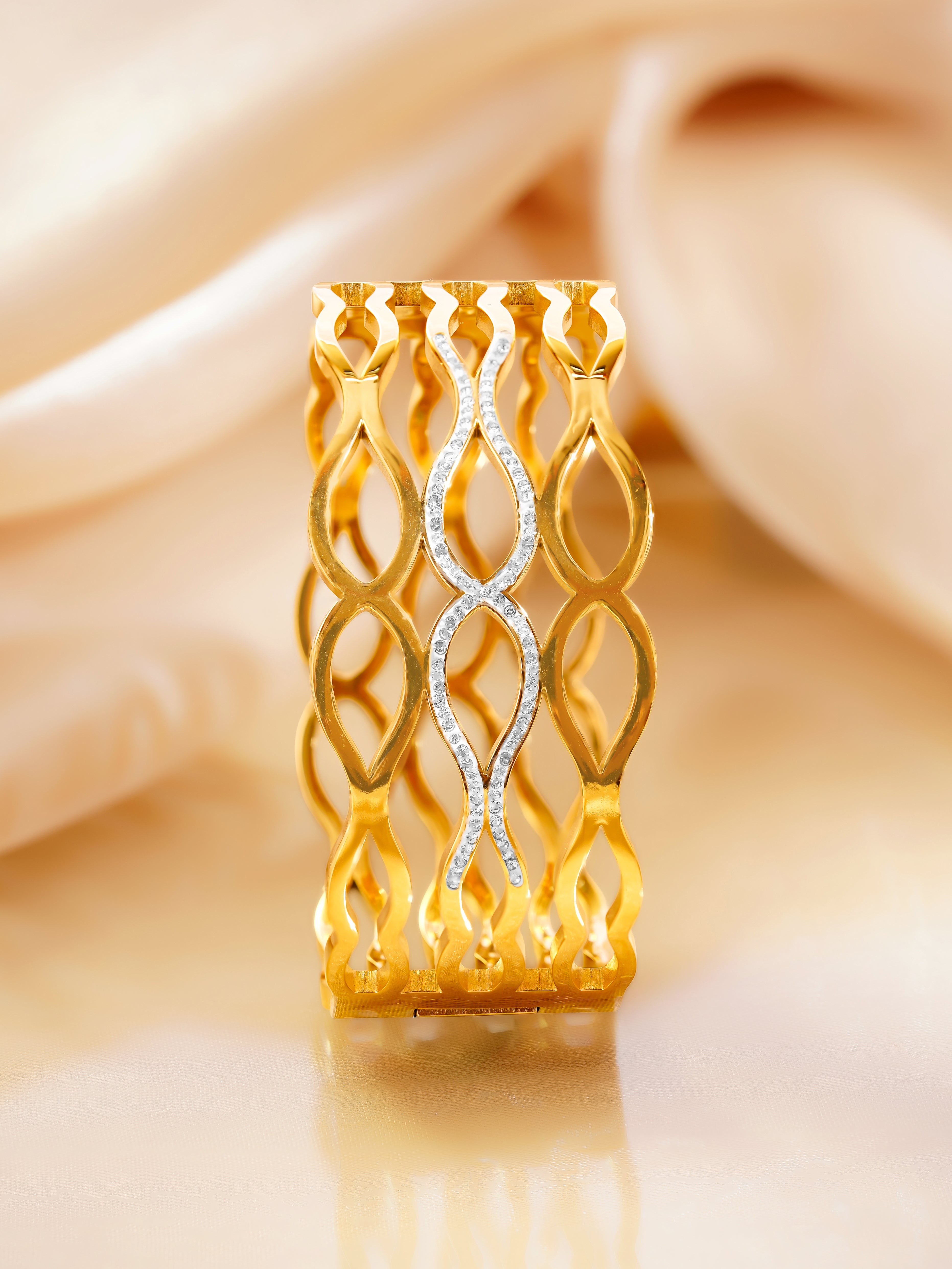 18K Gold Plated Crystal Star Statement Cuff Bracelet