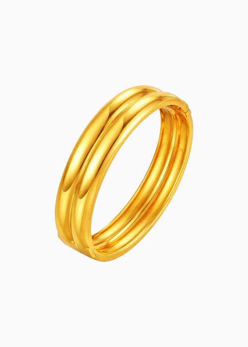 Three Ridge Bangle Bracelet