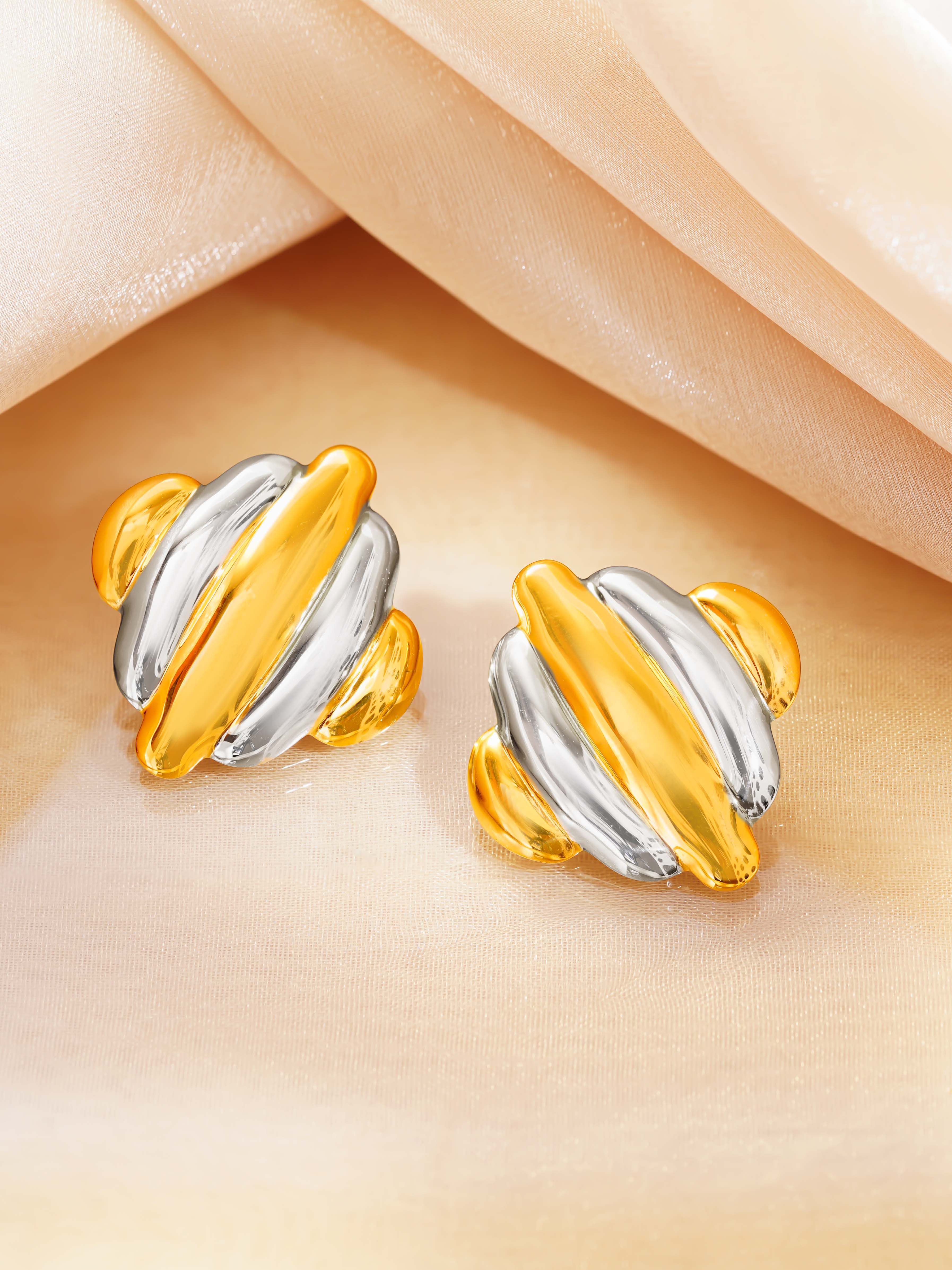 18K Gold Plated Two-Tone Sculpted Shell Stud Earrings