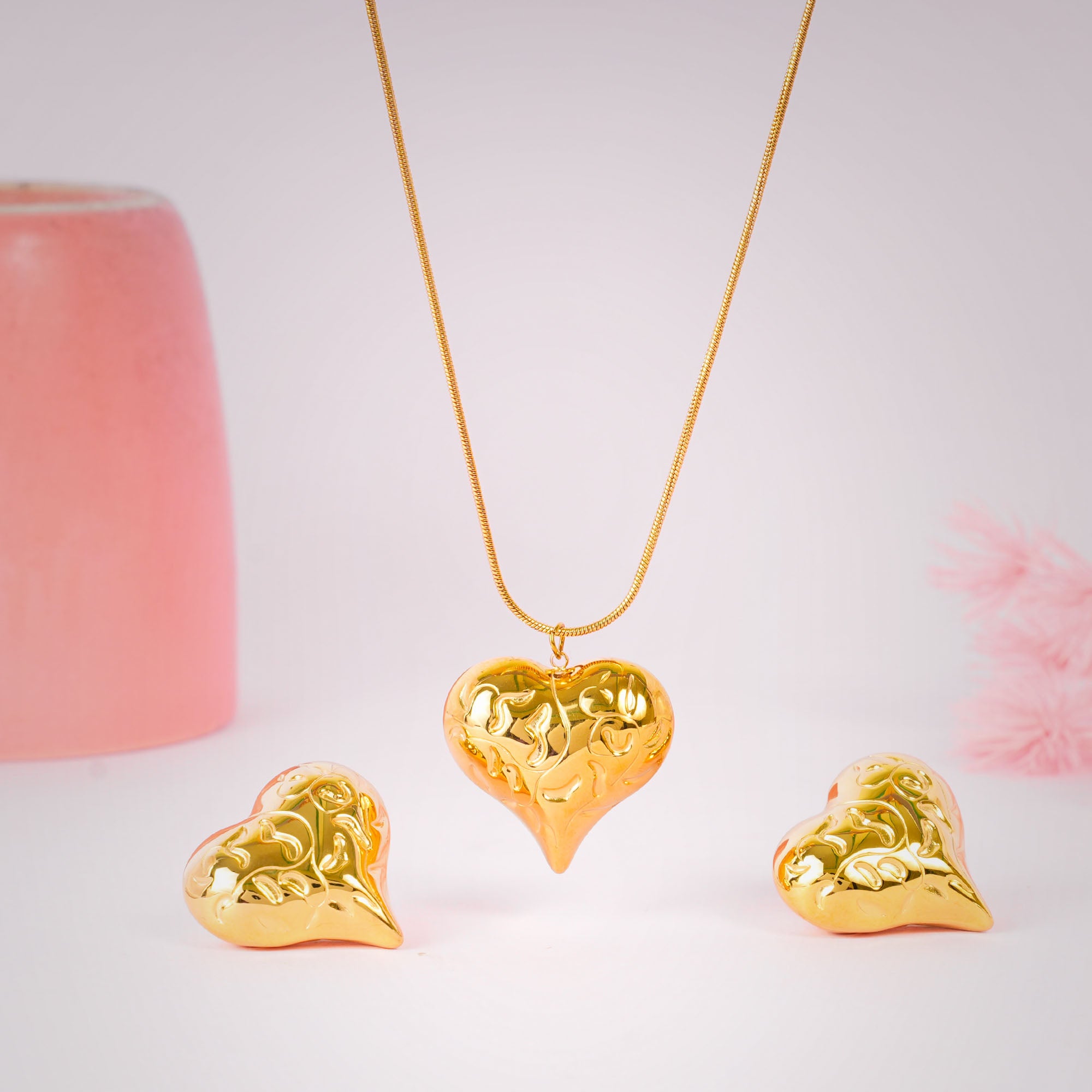 Modern gold plated jewelry combo for women