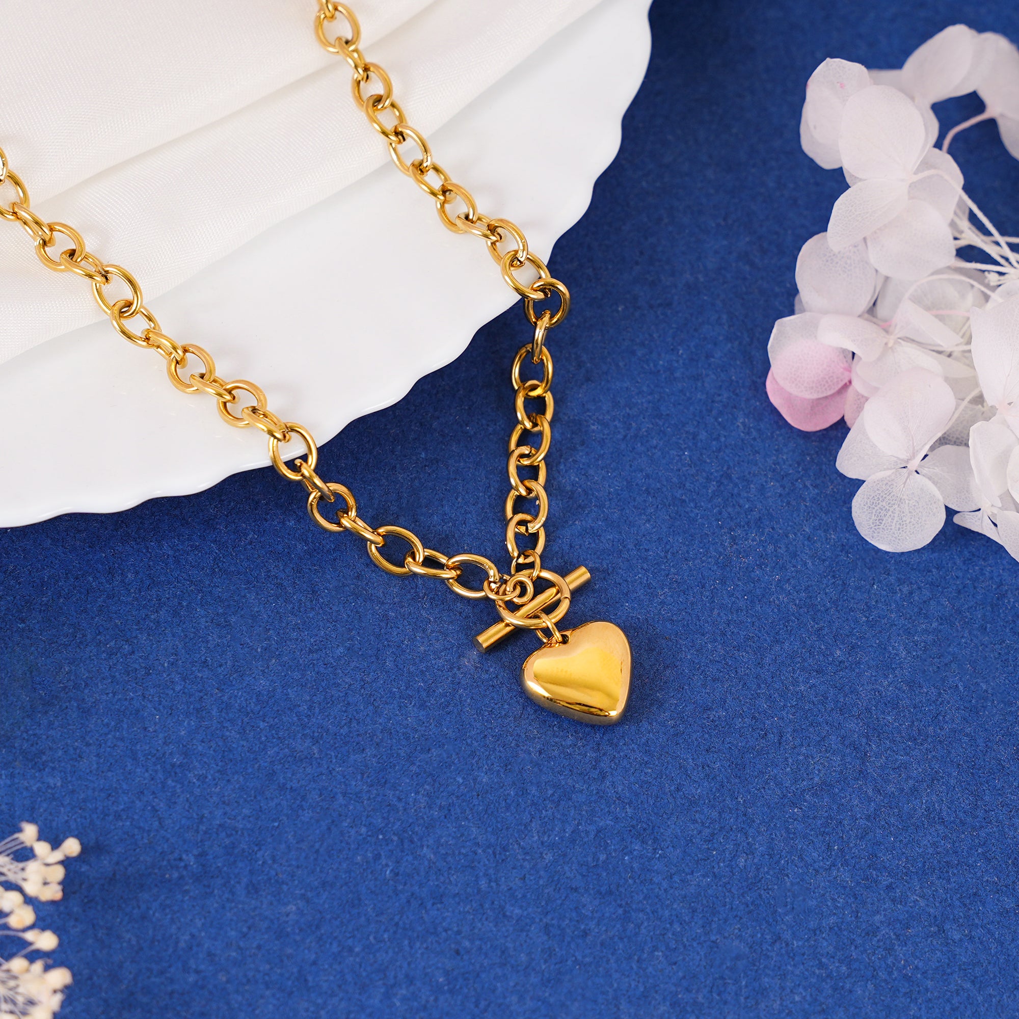 18K Gold Plated Buckle Up Chunky Gold Heart Necklace