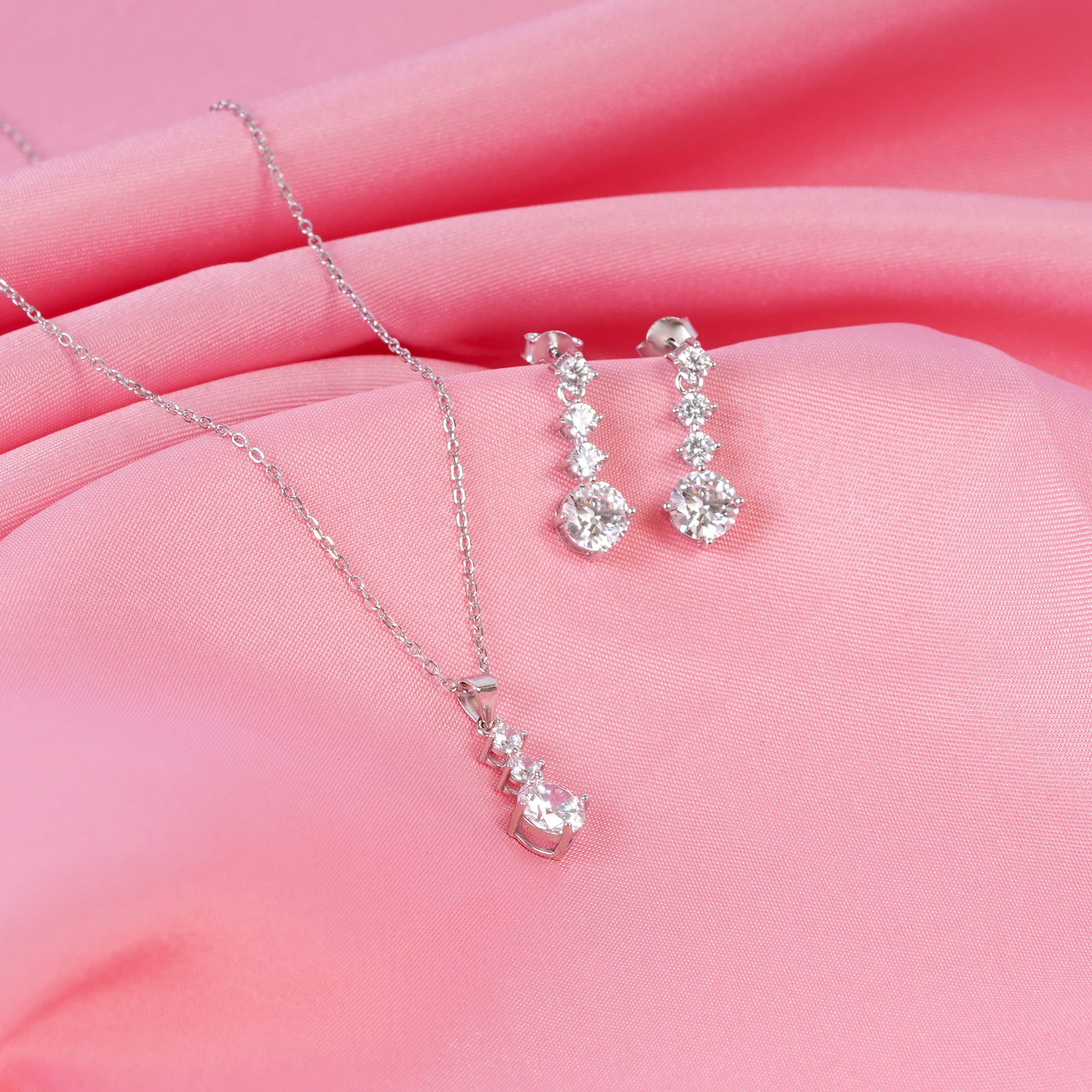Rhodium-plated bridal jewellery set in 925 silver