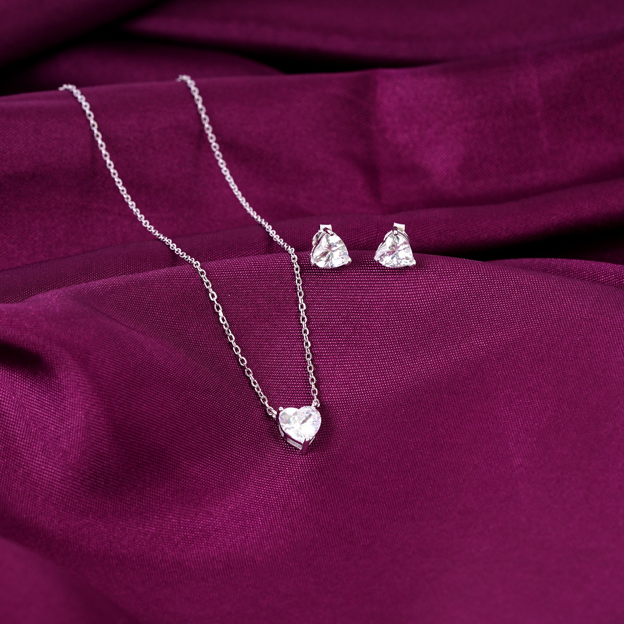 Sterling silver heart jewelry set for women