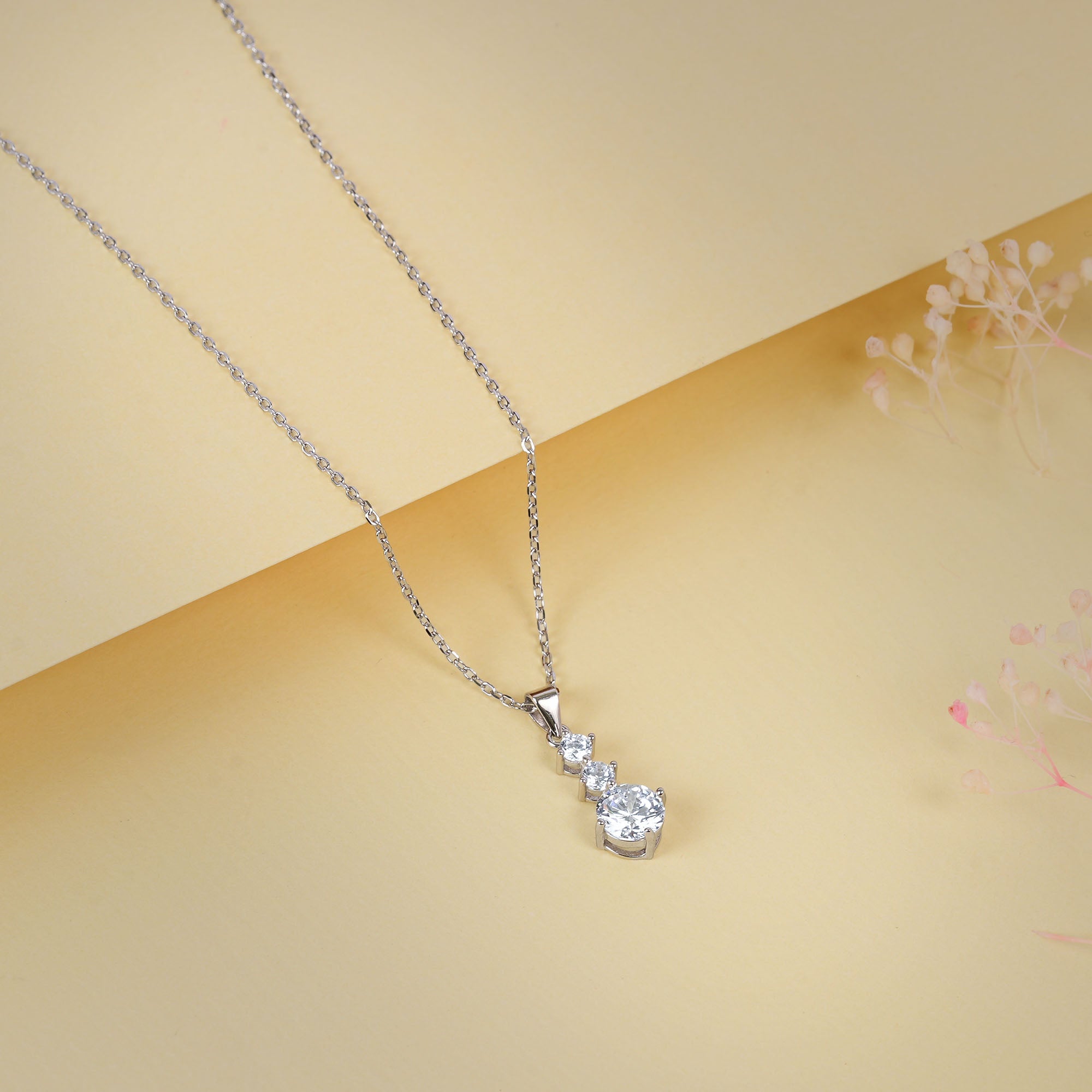 Delicate silver necklace with cubic zirconia stones