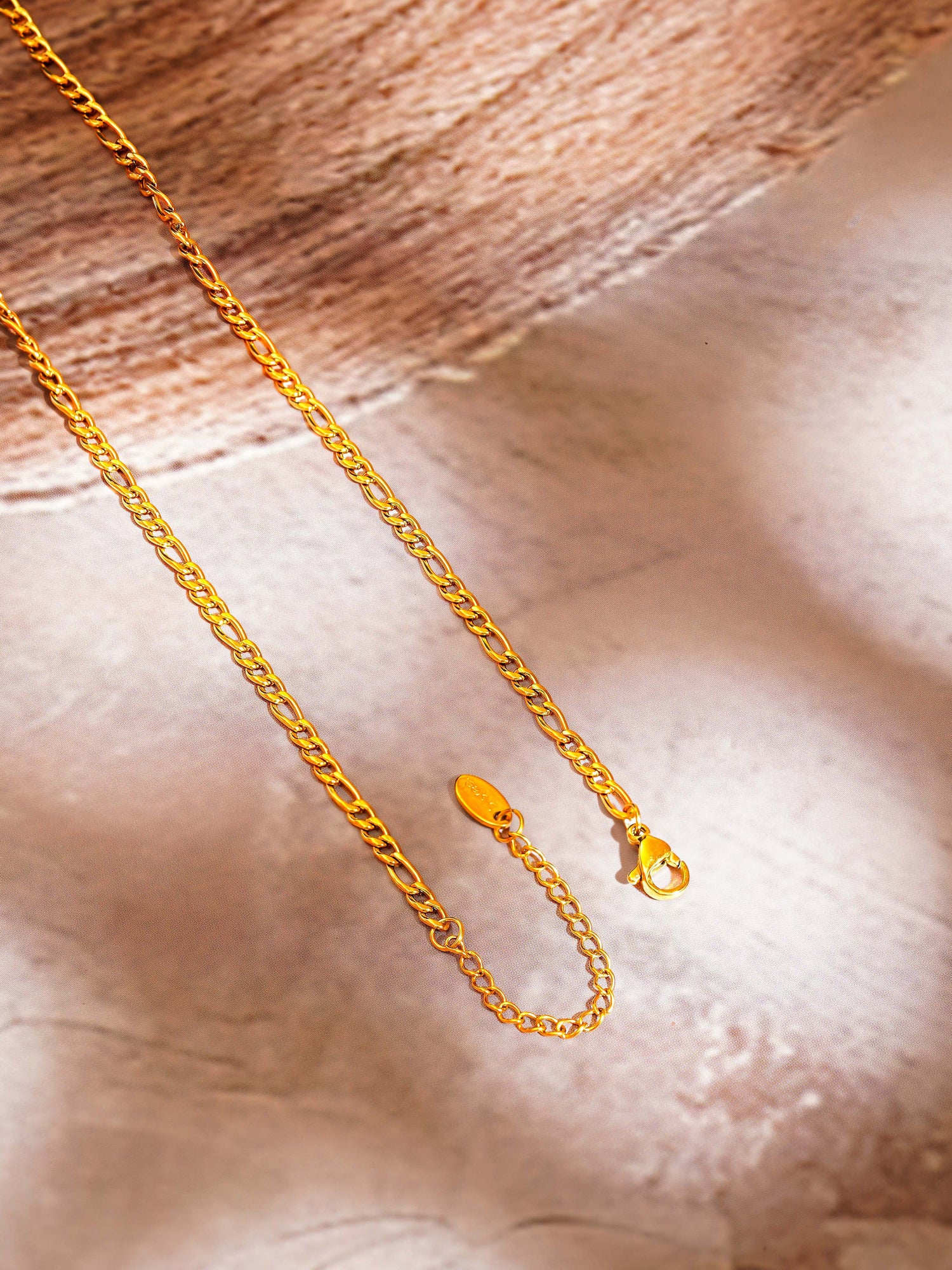 18K Gold Plated Classic Figaro Chain Necklace