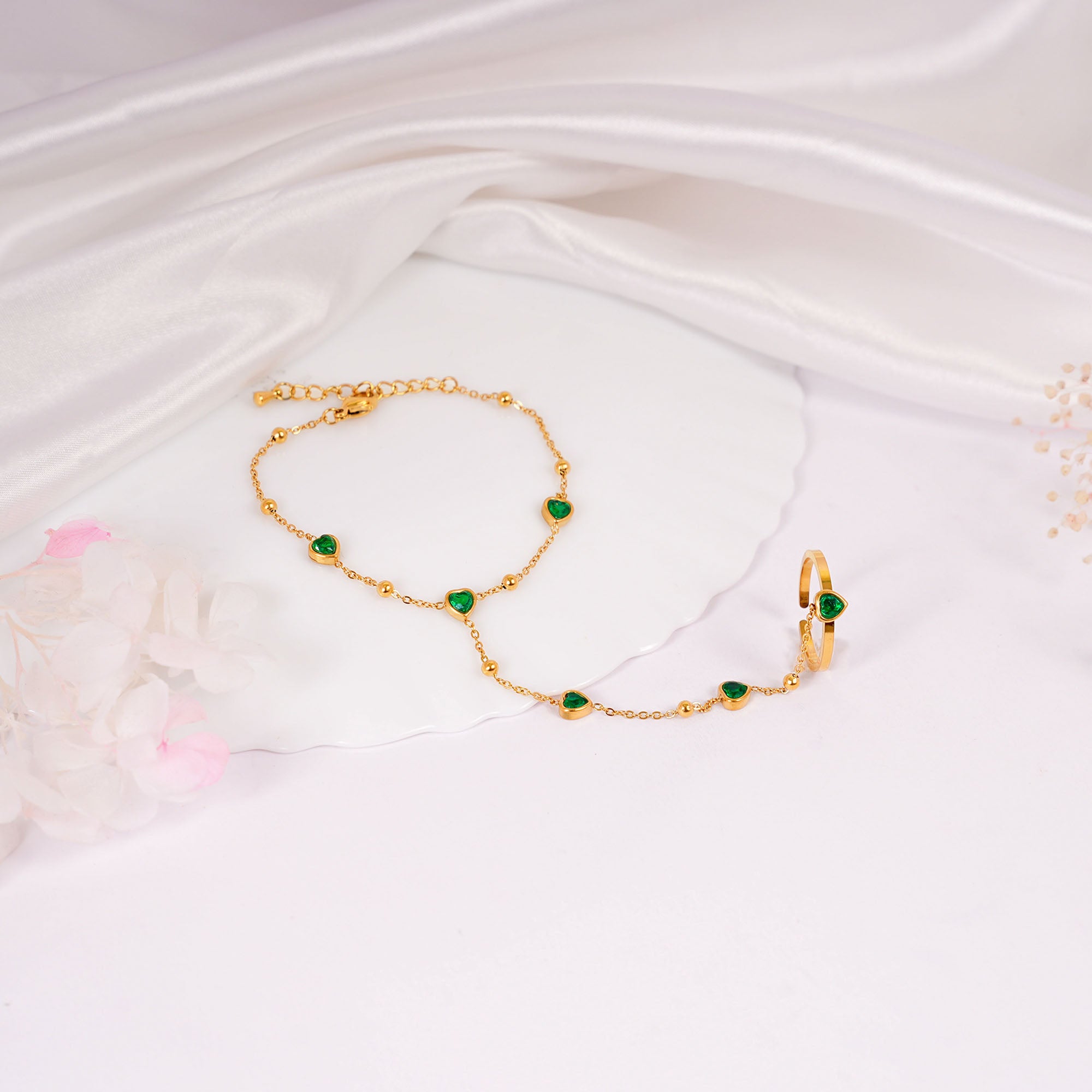 18K Gold Plated Green Heart Hand Chain Bracelet Ring
