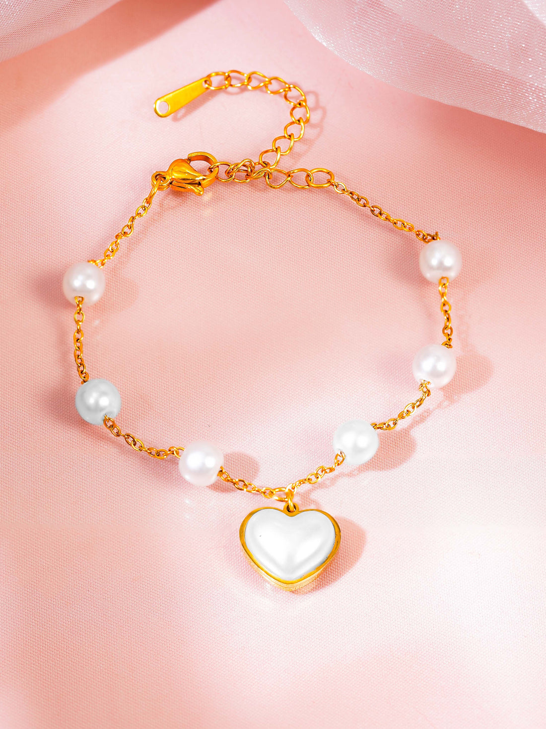 Pearl Shell Heart Bracelet