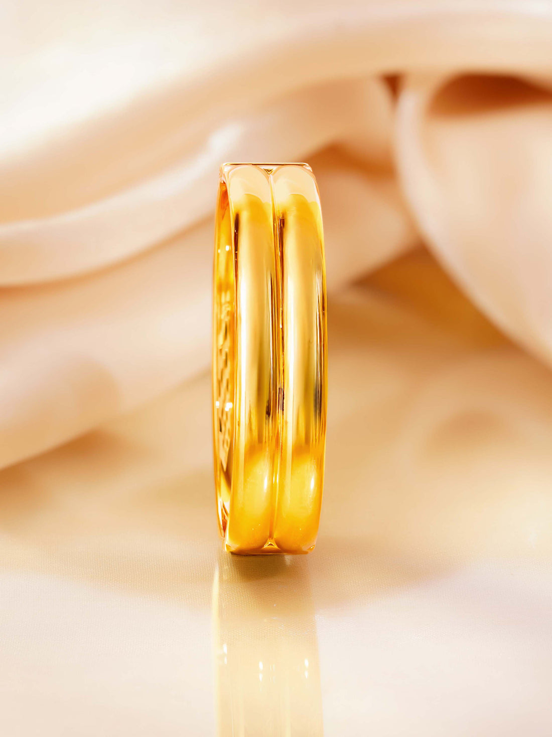 Three Ridge Bangle Bracelet