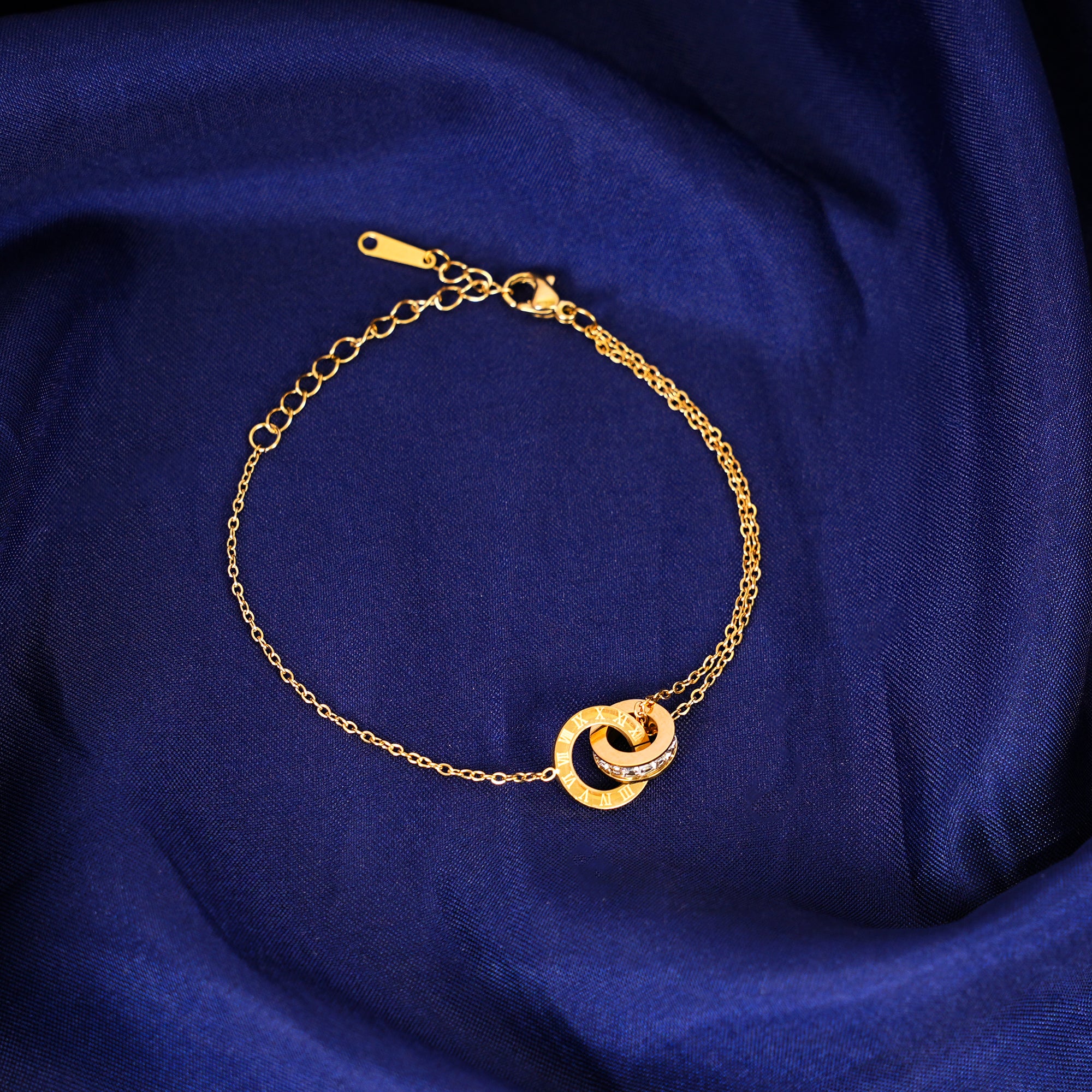18K Gold Plated Linked Grace Circle Chain Layered Bracelet