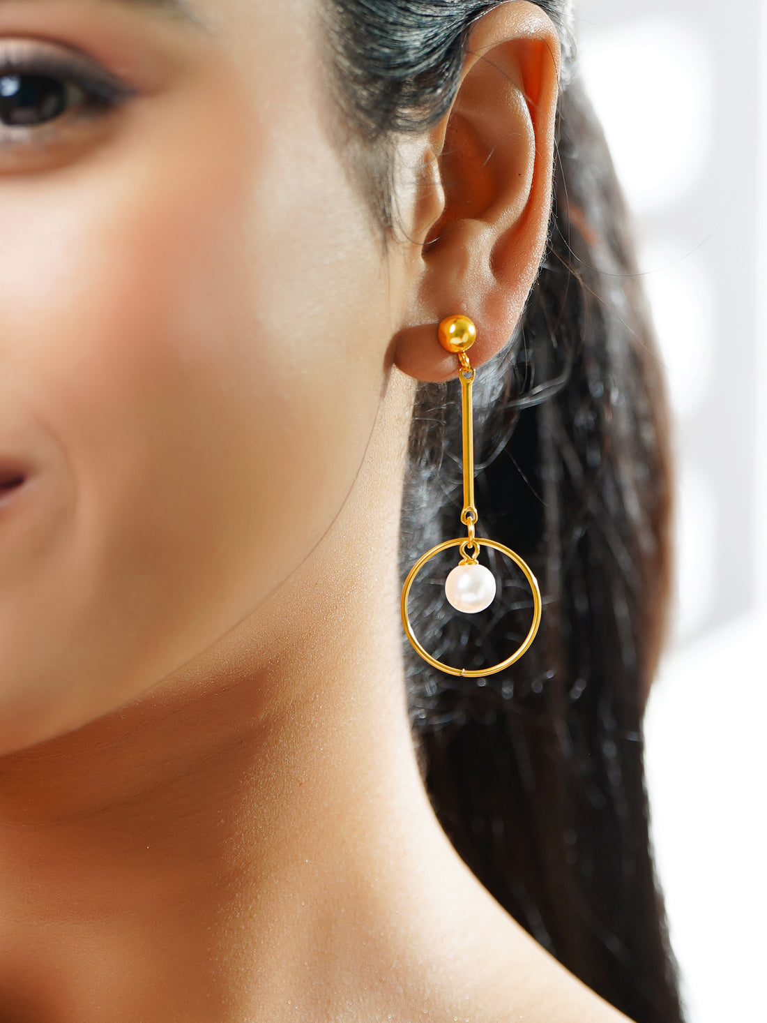 18K Gold Plated Shell Pearl Dangle Earrings