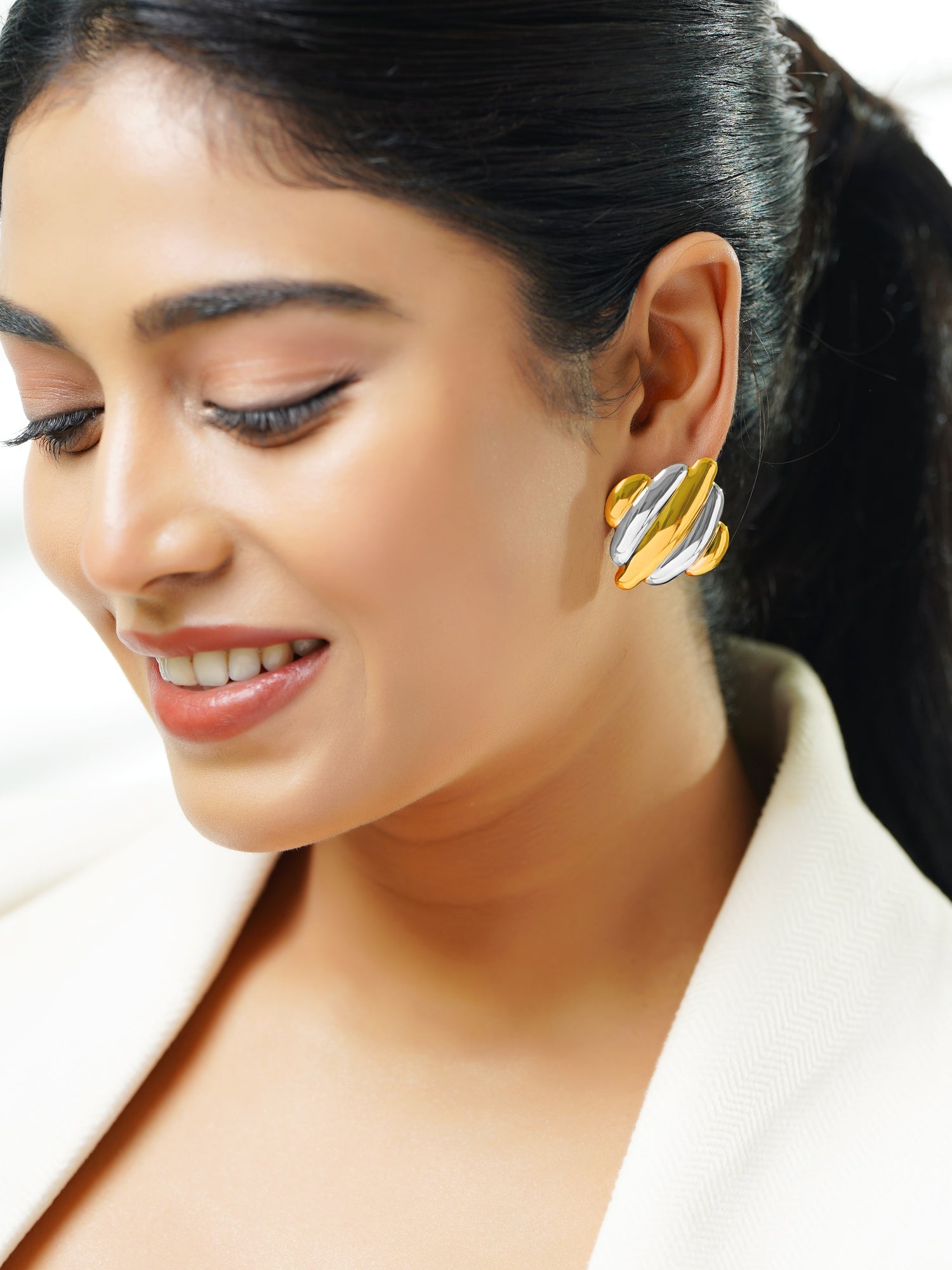 18K Gold Plated Two-Tone Sculpted Shell Stud Earrings