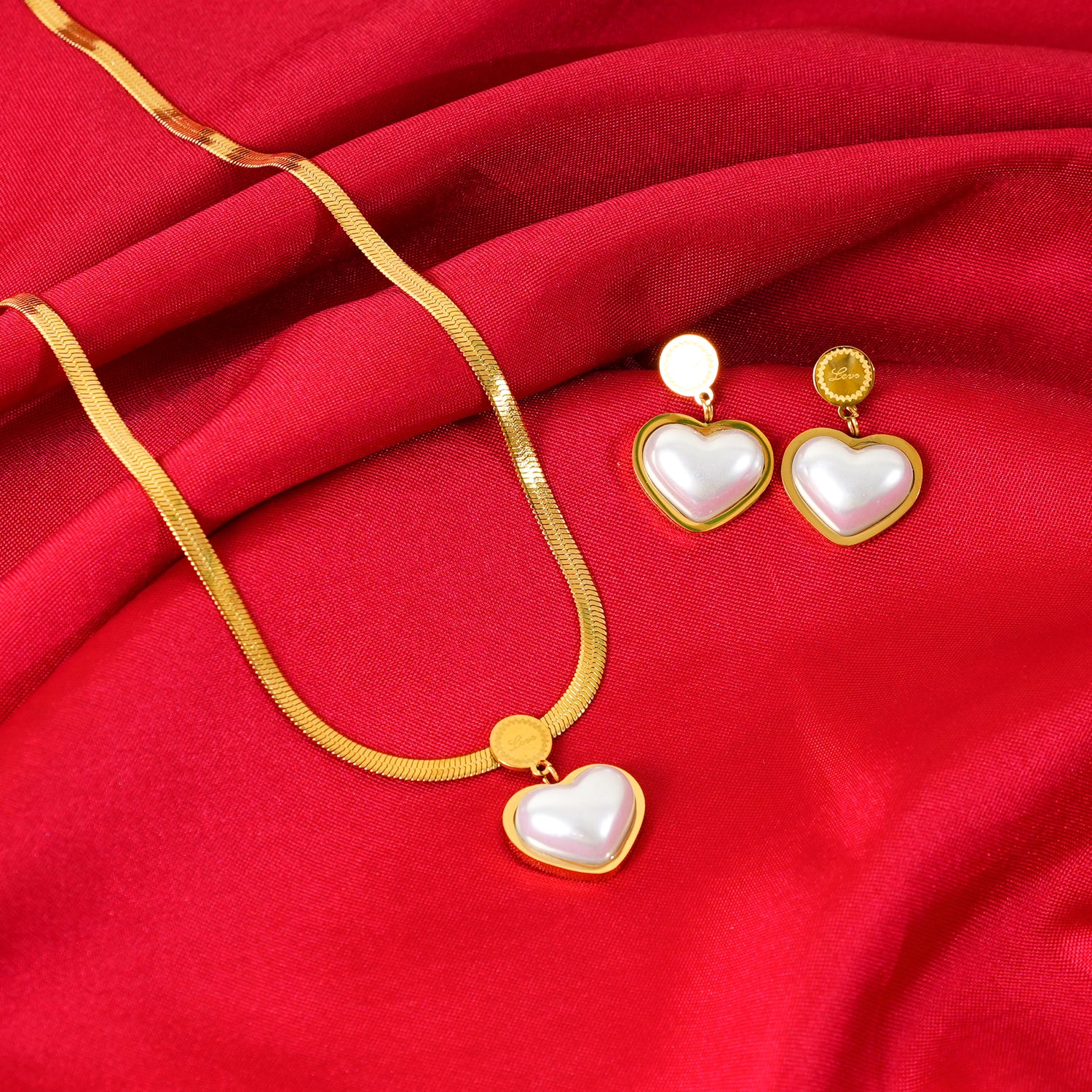 18K Gold Plated Heart Pearl Jewellery Set