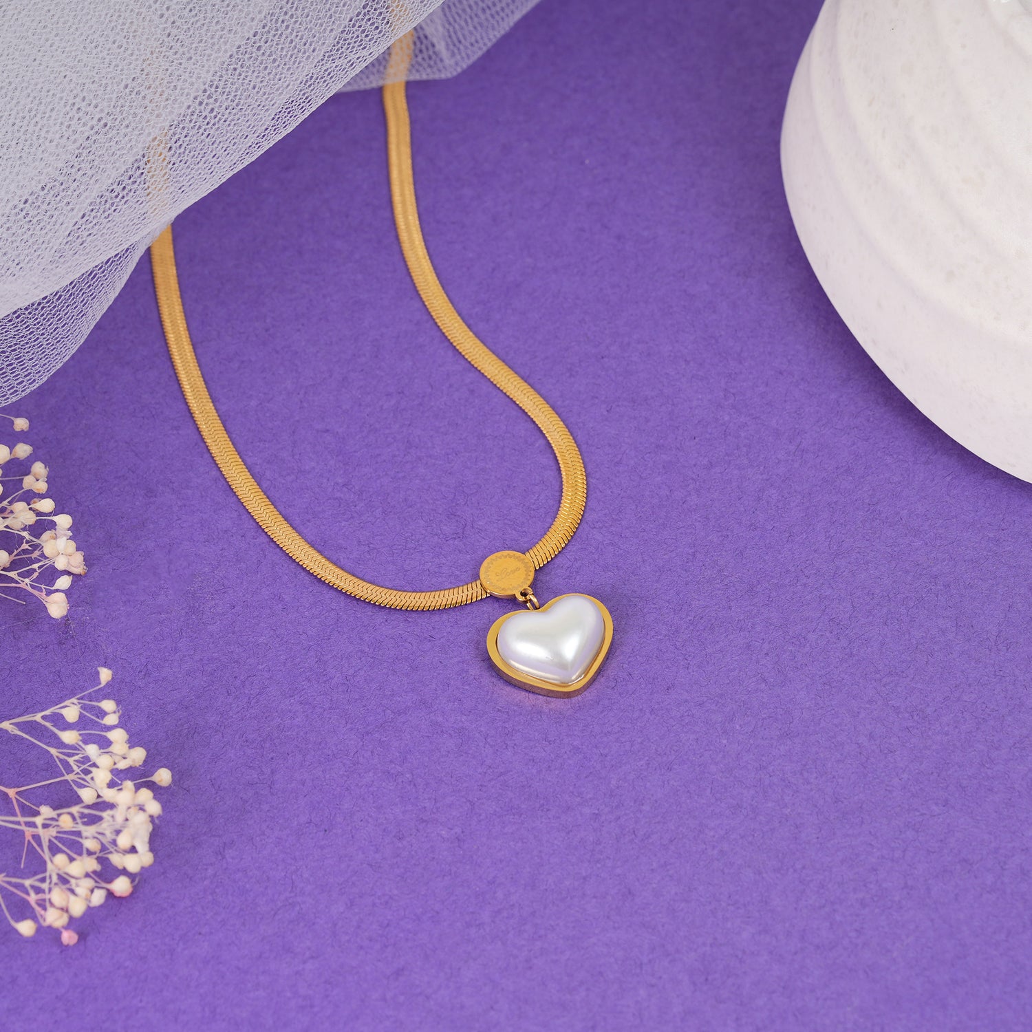 18K Gold Plated Pearl Love Heart Pendant Necklace