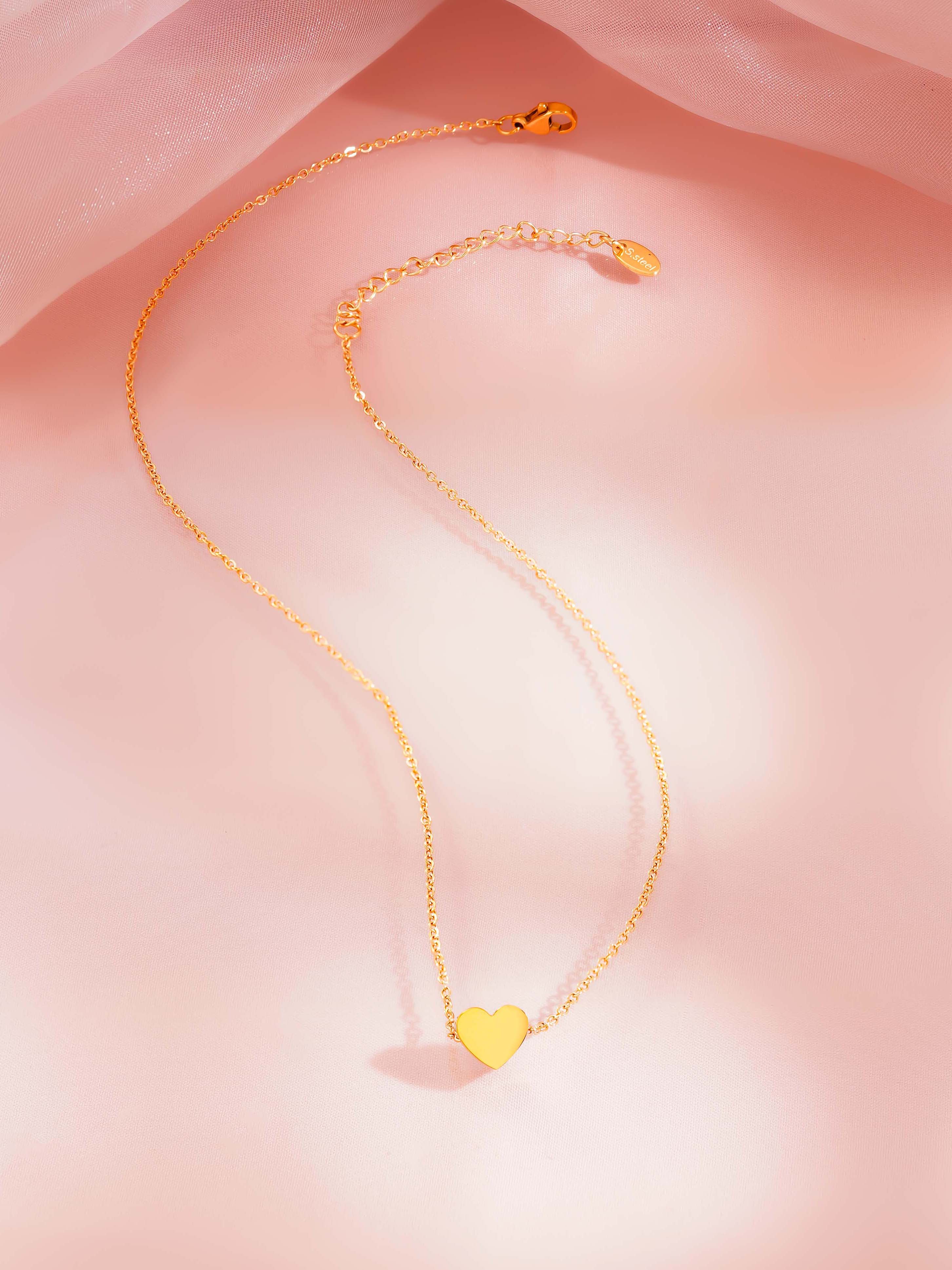 18K Gold Plated Minimal Heart Pendant Necklace