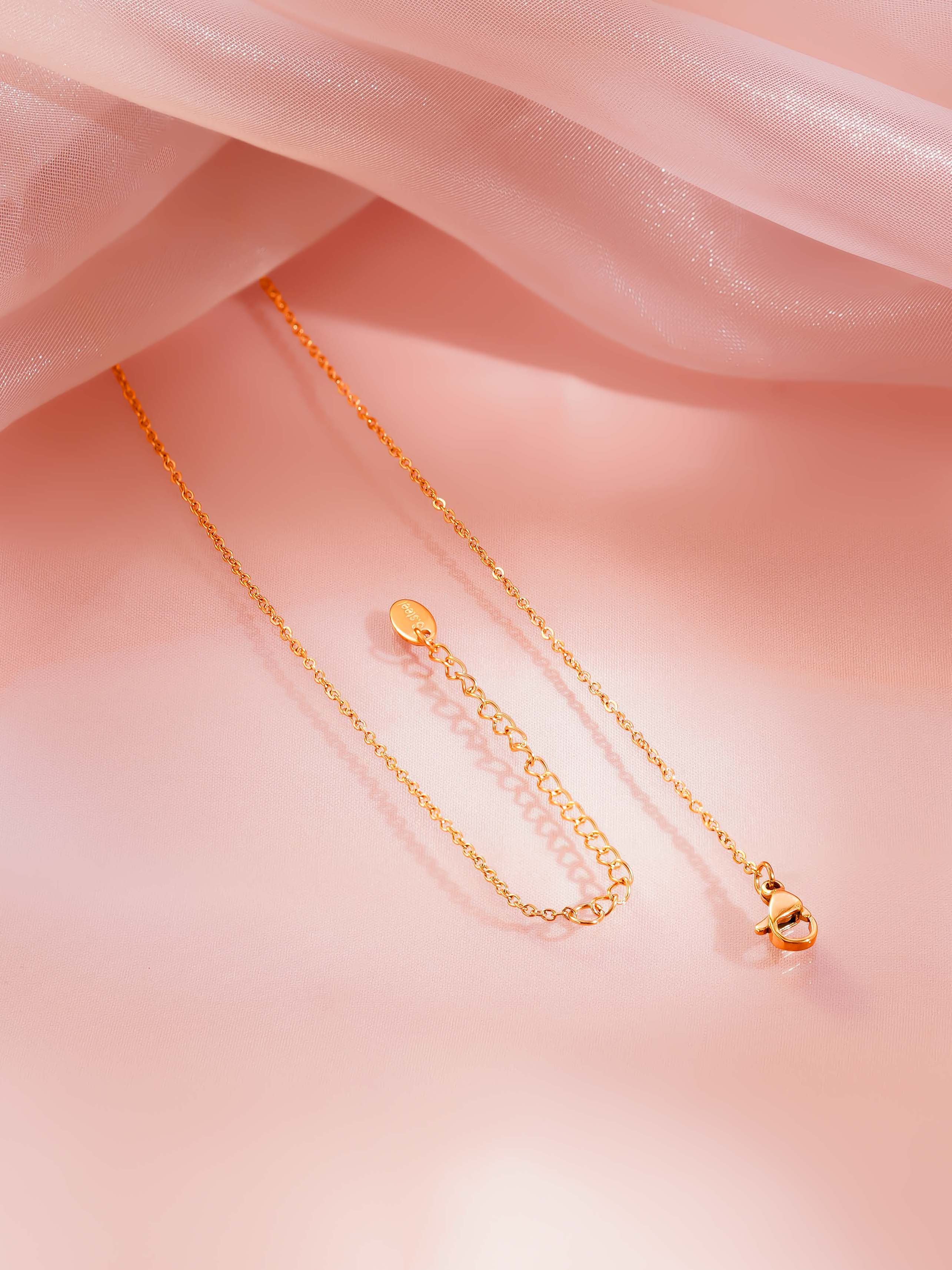 18K Gold Plated Minimal Heart Pendant Necklace