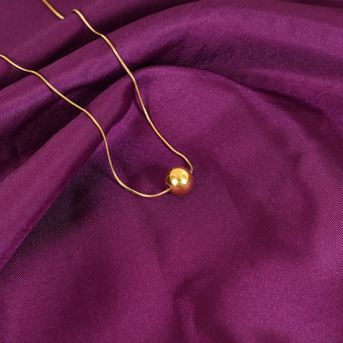 18K Gold Plated Golden Orb Minimal Ball Pendant Necklace