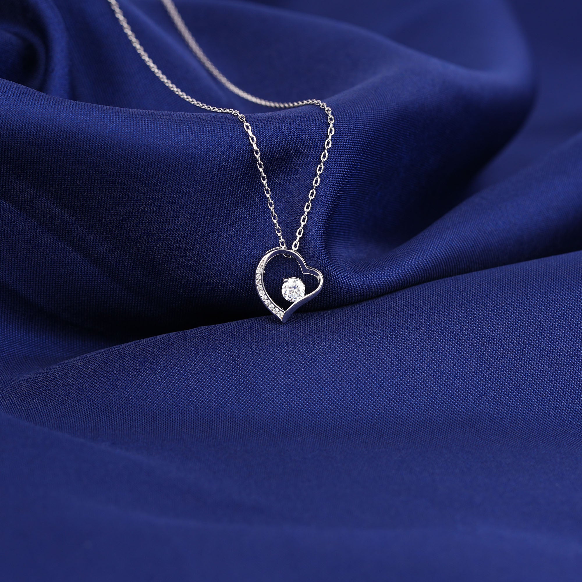 925 Sterling Silver Timeless Heart Necklace