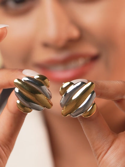 18K Gold Plated Two-Tone Sculpted Shell Stud Earrings