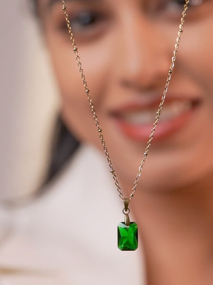 18K Gold Plated Emerald Green Pendant Beaded Necklace